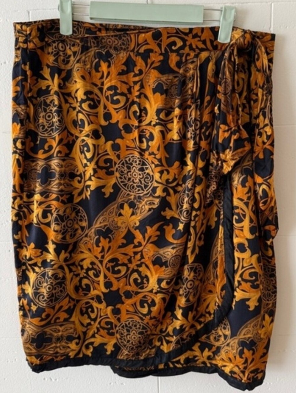 Vintage Silk Baroque Scarf Print Wrap Skirt S Michael Peter Nygard Size 14